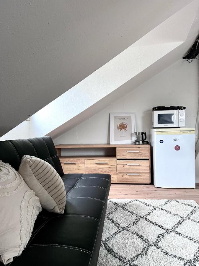 Loft Apartment Close To Metro Palmovka ปราก ภายนอก รูปภาพ